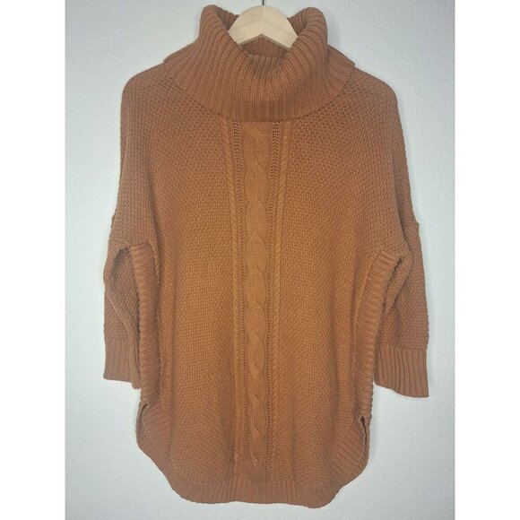 💙 Express Oversized Knit Turtleneck Sweater Size M - Picture 2 of 8
